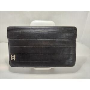 Vintage Chanel Black Leather Wallet with Silver \Logo, 7x4 inches, Bifold Design